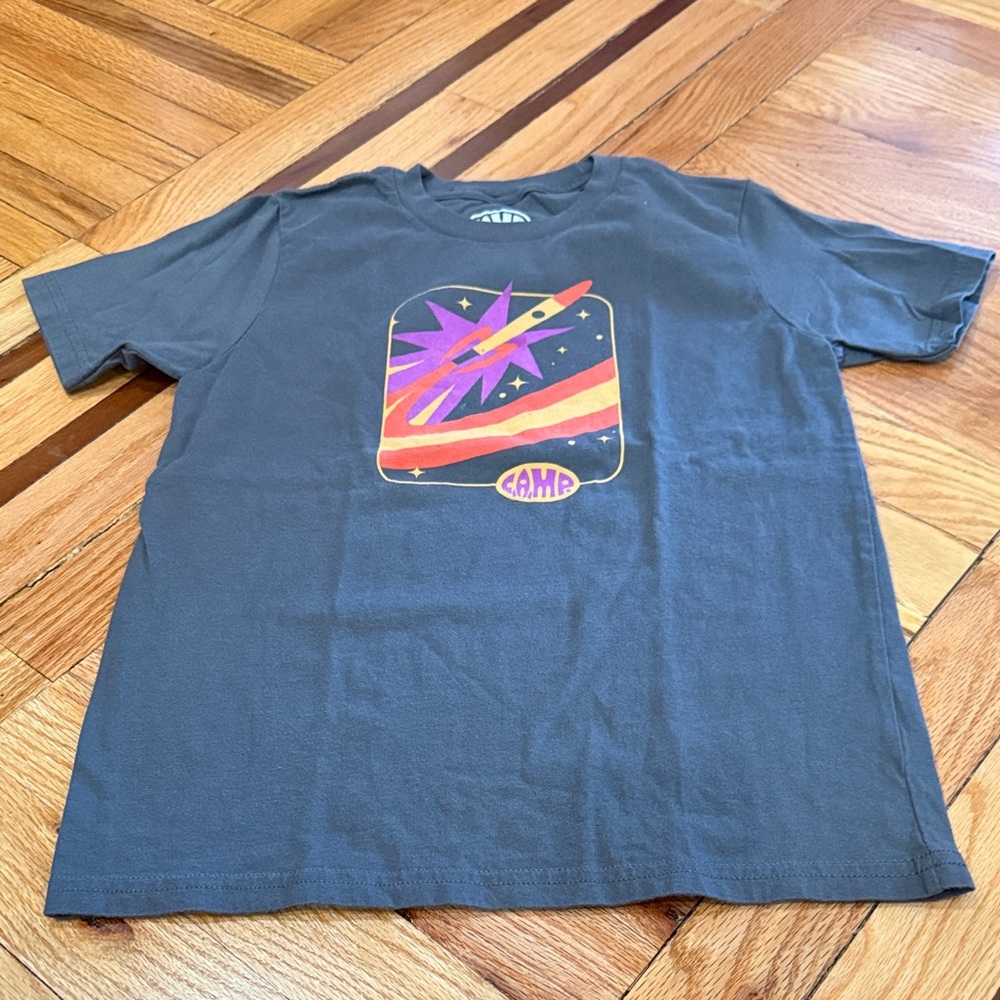 CAMP kids Gray Graphic T-Shirt with Space Design size M